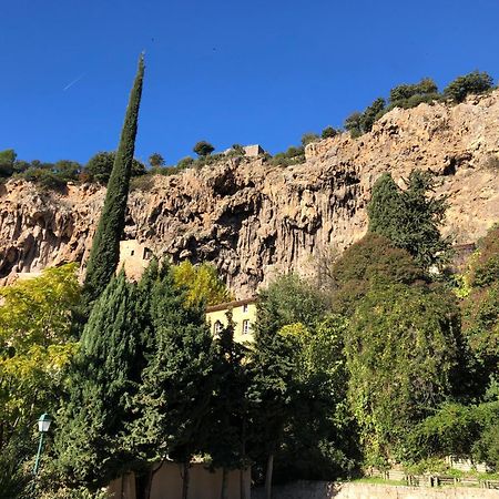 Charmant Duplex Au Coeur Du Village Cotignac Esterno foto
